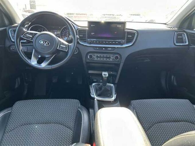 Kia Ceed Sportswagon More
