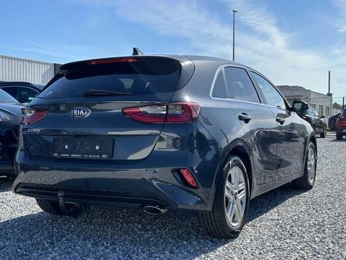 Kia Ceed More