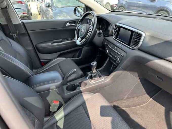Kia Sportage More